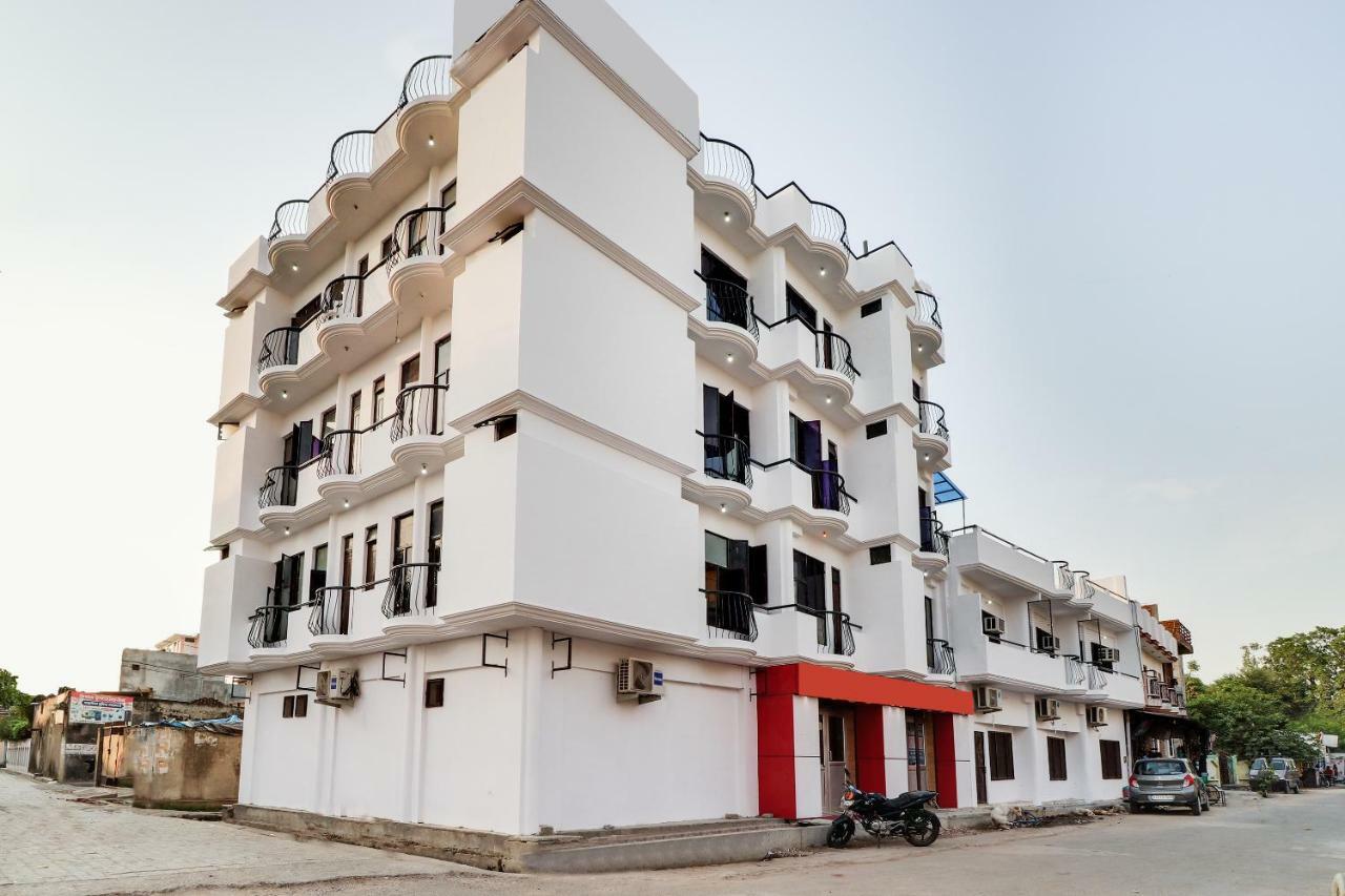 Spot On 38567 Hotel Aryan Lucknow Extérieur photo